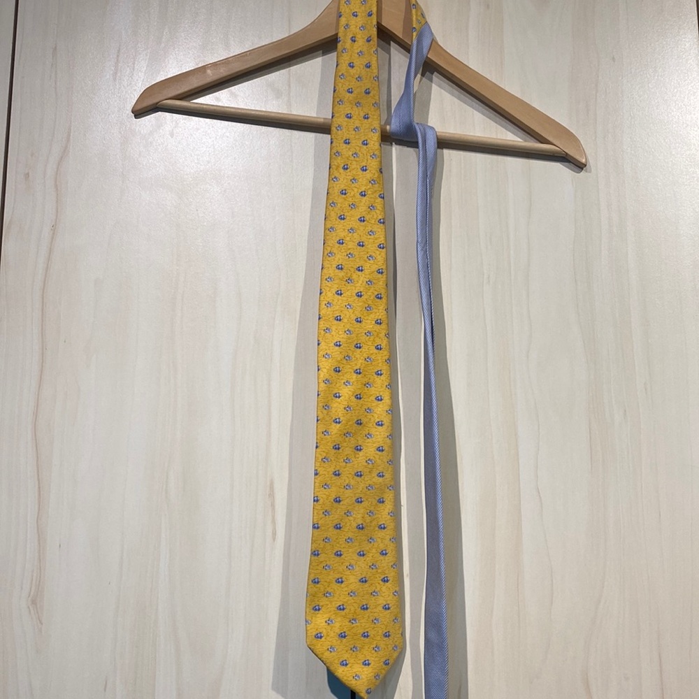 Vintage Tommy Hilfiger Fish Tie